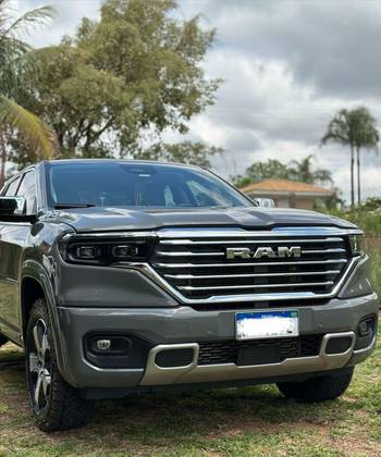 RAM RAMPAGE 2.0 TURBO DIESEL LARAMIE 4X4 AUTOMÁTICO RAM RAMPAGE 2.0 TURBO DIESEL LARAMIE 4X4 AUTOMÁTICO